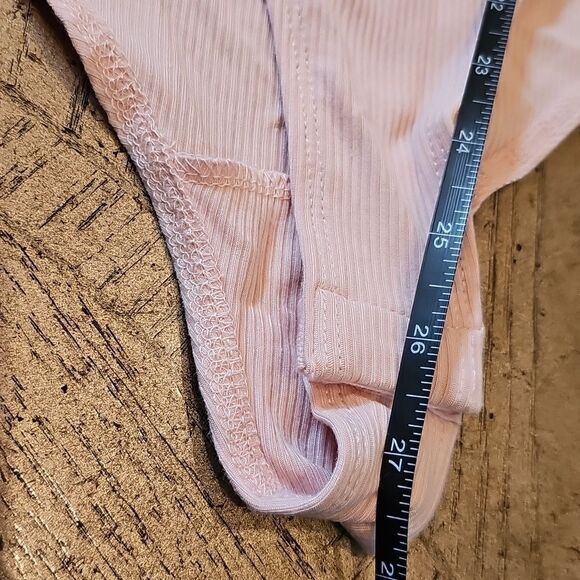 Pink Ribbed Bodysuite Size M NEVER WORN NWOT - Picture 6 of 8